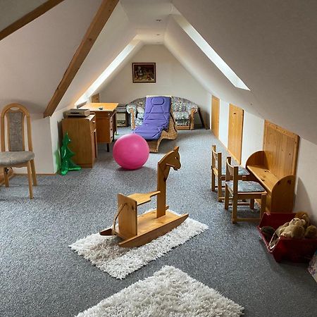 Ferienwohnung Unter Dem Schild Oberfell Exteriér fotografie